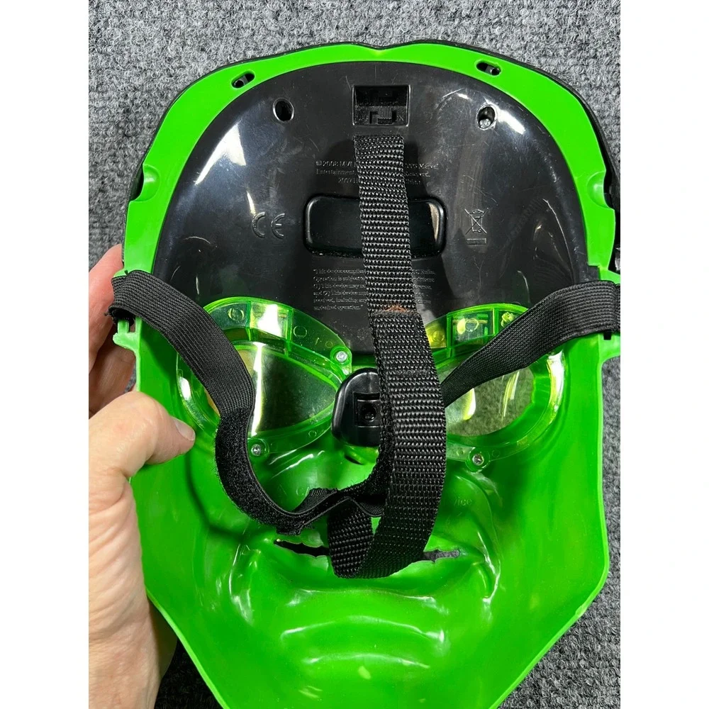 Hasbro Marvel Incredible Hulk Light‎ Up Mask 2008 Avengers